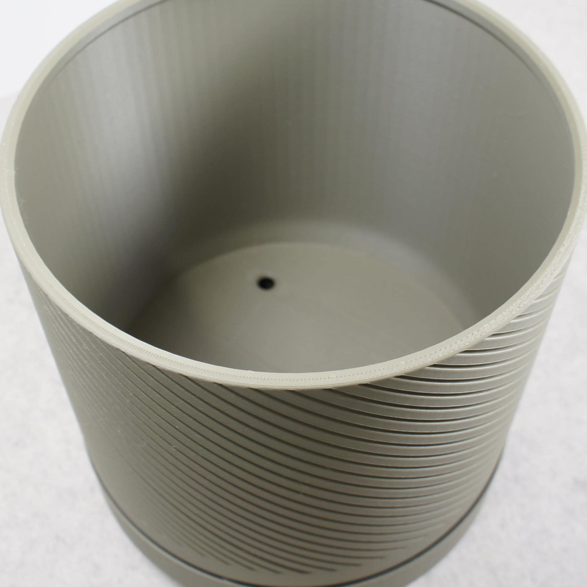 Moss Green Spiral Groove Plant Pot - 18cm - includes drip tray and feet