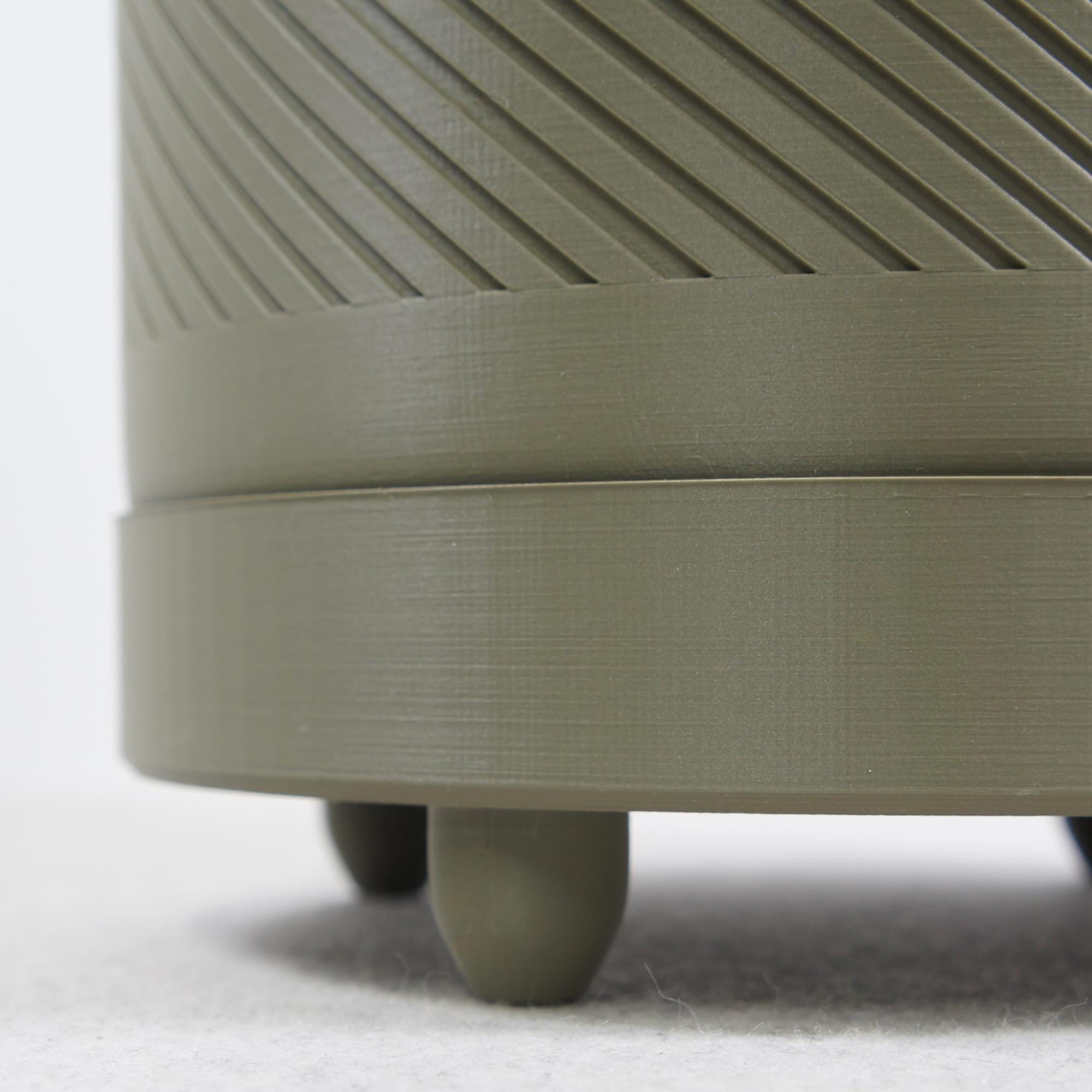 Moss Green Spiral Groove Plant Pot - 18cm - includes drip tray and feet