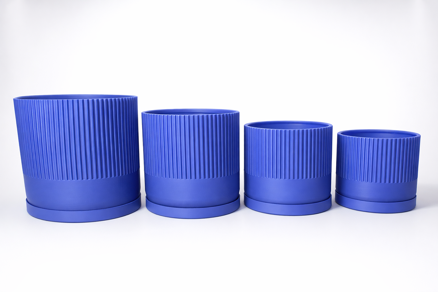 Ribbed Plant Pot with Tray - Berry Purple