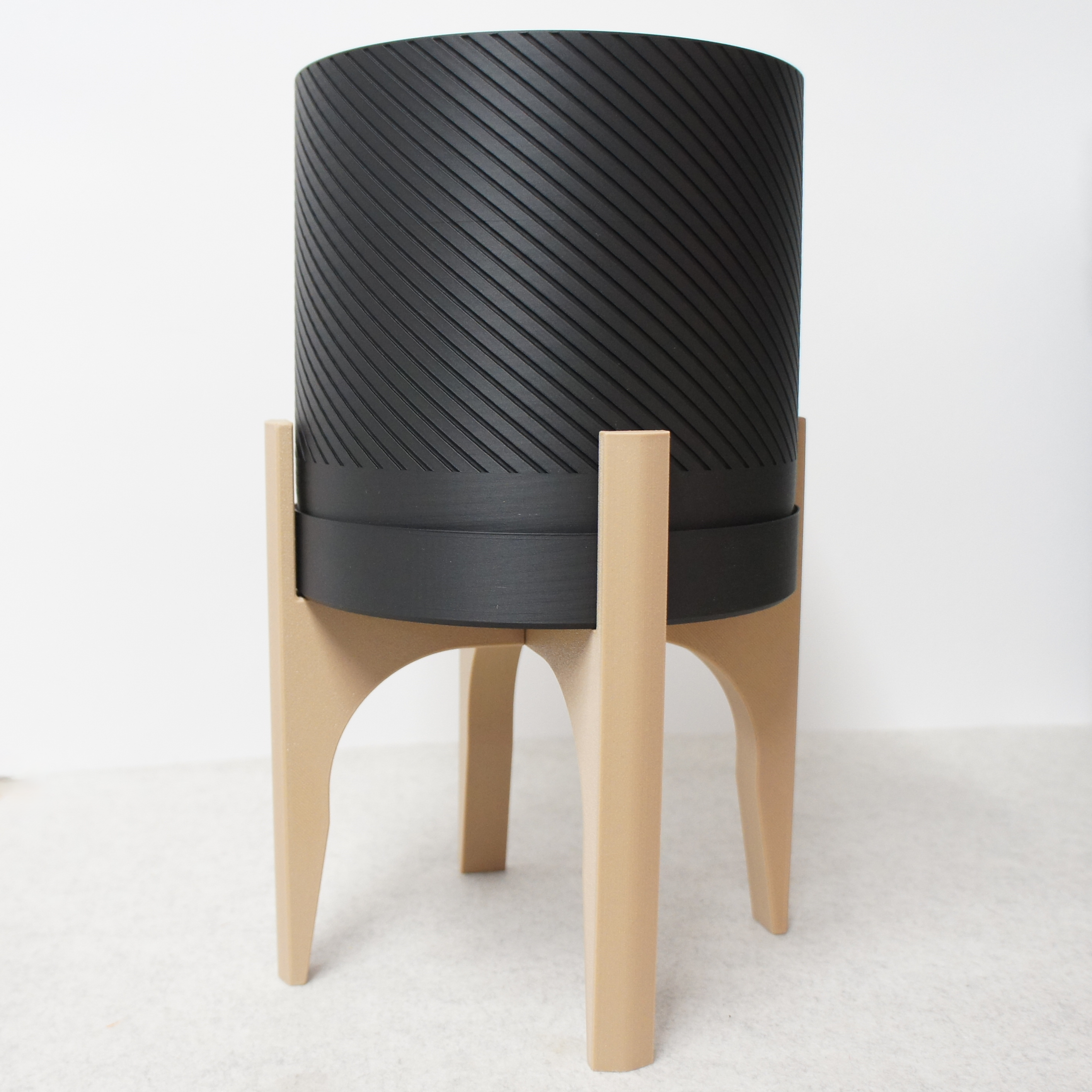 Spiral Groove Plant Pot with Wood-infused Stand - 18cm - Modern Indoor Planter